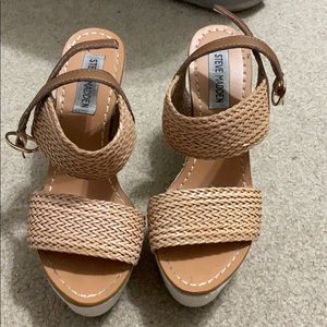 Steve Madden wedges size 7